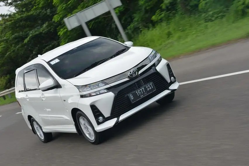 Perbedaan Avanza Veloz 1.3 Dan 1.5. Posisinya Tanggung, Seberapa Menarik Memiliki Toyota Veloz 1.3L