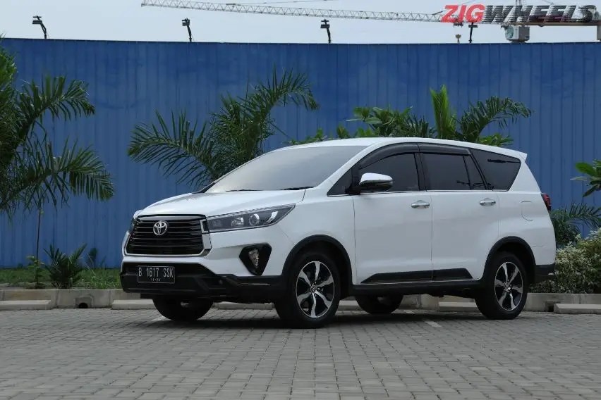 Harga Innova V Luxury 2021. Update Harga Toyota Kijang Innova 2021, Setelah Dipotong Insentif