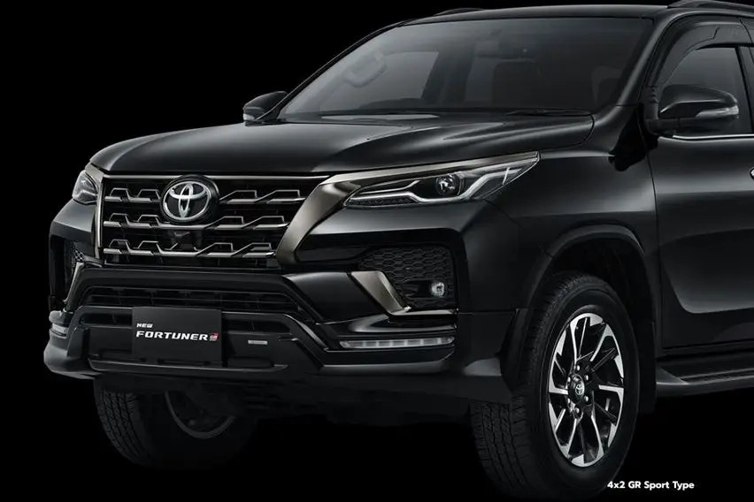 Beda Fortuner G Dan Vrz. Toyota Fortuner Bersolek GR Sport, Punya Fitur Kenyamanan Baru