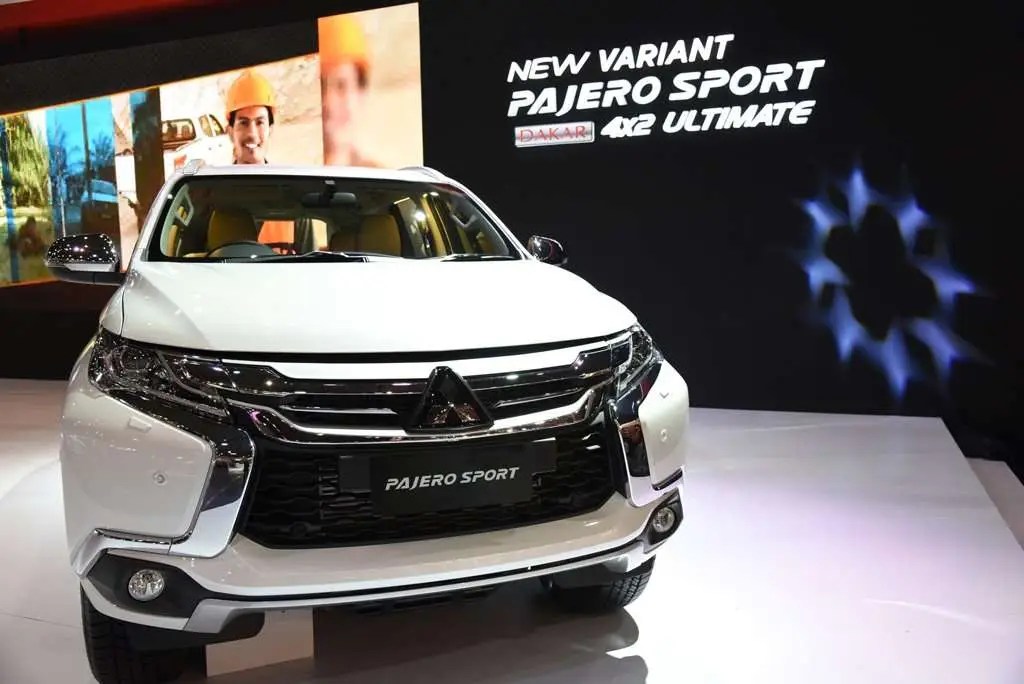 Harga Pajero Sport Dakar 4x2 Ultimate 2017. Fitur Baru Mitsubishi Pajero Sport Dakar 4x2 Ultimate