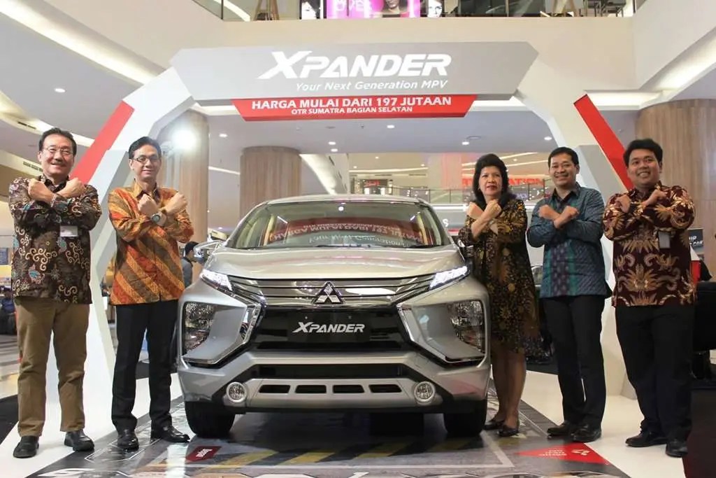 Harga Mobil Xpander Baru Palembang. Mitsubishi Xpander Mejeng di Palembang