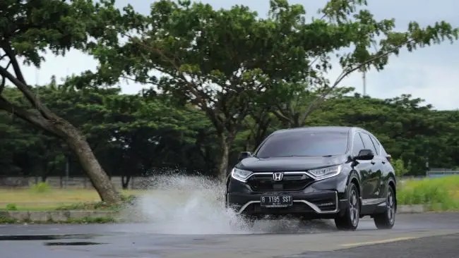 Honda Sensing Cr V. TEST DRIVE: Membuktikan Teknologi Honda Sensing Milik New