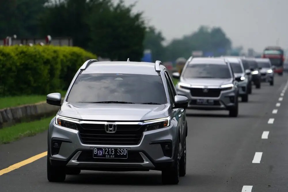 Honda Brv Indonesia Review. TEST DRIVE: All New Honda BR-V Uji Performa dan Fitur Lintas