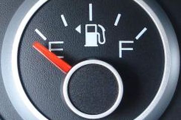 Penyebab Nissan Grand Livina Boros. 5 Penyebab Mobil Boros Bahan Bakar, No.3 Sering Banget