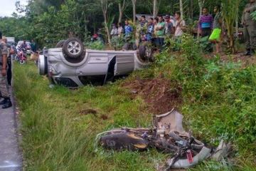 Oli Mesin Toyota Rush 2019. Toyota Rush Pelat Merah Melebar, Benturan Keras Menewaskan