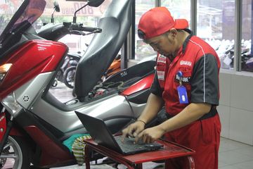 Ganti Oli Nmax Berapa Liter. Bukan Satu Liter, Segini Kapasitas Oli Yamaha NMAX Saat Ganti