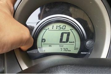 Sisa Bensin Saat Indikator Menyala. Indikator BBM Motor Kedap-kedip Bikin Deg-degan, Segini Sisa