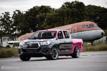 Toyota Hilux Modifikasi Ceper. Modifikasi Double Cabin, Toyota Hilux Ini Coba Pakai Gaya