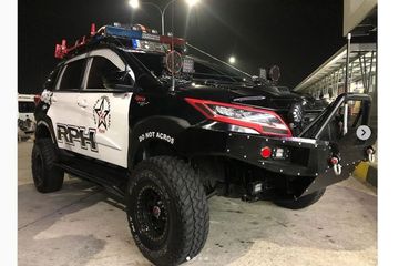 Ban Offroad Untuk Toyota Rush. Modifikasi Toyota Rush Terbaru, Dipersiapkan Buat Off-Road, Bakal