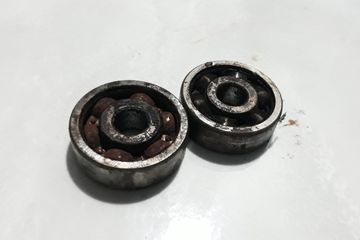 Bahaya Bearing Roda Rusak. Jangan Biarkan Bearing Roda Rusak, Bikin Bahaya Saat