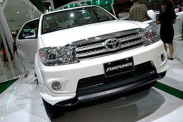 Cara Membuat Fortuner Bensin Irit. Jarang Yang Tahu, Toyota Fortuner Bisa Irit, Tinggal Klik Tombol Ini