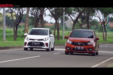 Harga Baru Honda Brio Gt. Komparasi Kia Picanto VS Honda Brio RS, Siapa Yang Lebih Keren