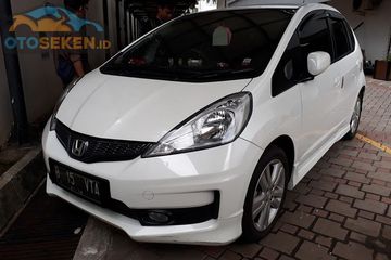 Bengkel Spesialis Honda Jazz. Honda Jazz GE8 Bugar Lagi, Bisa Ganti Komponen Fast Moving