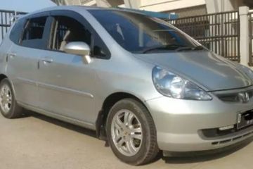 Harga Honda Jazz Matic 2008. Daftar Harga Honda Jazz 2008 Bekas, Tipe IDSI M/T Rp 80 Jutaan