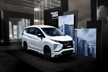 Harga Mitsubishi Small Mpv. Mitsubishi Xpander Dapat Gelar Small MPV Terbaik di GridOto