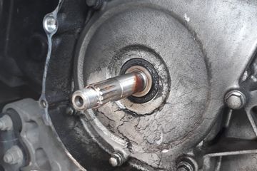 Biaya Ganti Seal Crankshaft. Murah Kok, Sil Kruk As Yamaha Aerox 155 Disarankan Rutin Ganti