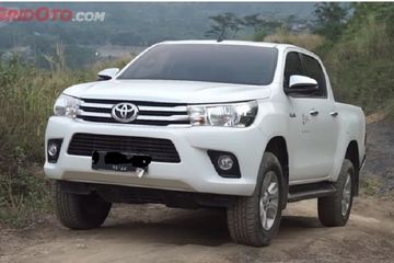 Harga Toyota Hilux Double Cabin Bekas 2015. Tunggu Apa lagi, Toyota Hilux Double Cabin Harga Bekasnya