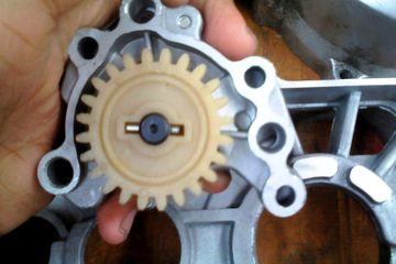 Ciri Ciri Pompa Oli Motor Rusak. Semprotan Pompa Oli Bisa Lemah, Akibatnya Bisa Fatal, Ini