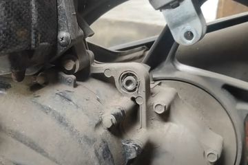 Karet Bosh Shock Belakang Rusak. Biaya Perbaikan Bushing Sokbreker Belakang Motor Matic Yang