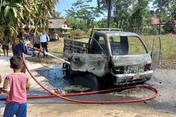 Mitsubishi Colt T120ss Modifikasi. Mitsubishi Colt T120SS Jadi Bangkai, Gosong Tak Bersisa, Api Dari