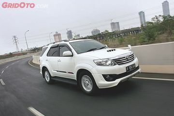 Harga Mobil Fortuner Bekas 2011. Harga Toyota Fortuner Diesel Bekas 2011-2015, Banderolnya Stabil