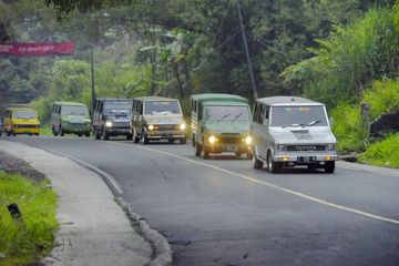 Kijang Kotak Vs Fortuner. Pakai Kijang Kotak, Wagub Jabar Tak Mau Dikawal di Depan saat