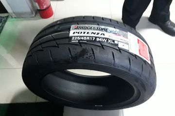 Cara Membaca Kode Ban Bridgestone. Cara Baca Kode Rahasia di Ban Mobil, Yang terakhir Buat Tahu