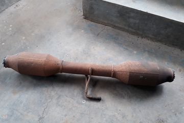 Fungsi Katalis Knalpot Mobil. Catalytic Converter Pada Knalpot Mobil Modern, Ini Fungsinya Sob