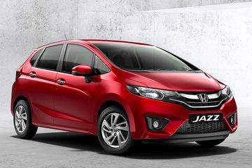 Perbedaan Honda Jazz Dari Tahun Ke Tahun. Ini Nih 5 Perbedaan Honda Jazz 2018 Dibanding Model