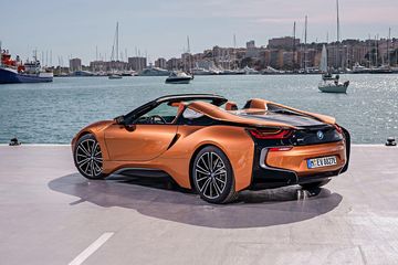 Bmw I8 Roadster Indonesia. Dalam Hitung Hari, BMW i8 Roadster Bakal Meluncur Indonesia