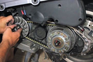 Cara Ganti Seal Crankshaft. Ganti Sil Kruk As Motor Matic Sendiri, Begini Alat dan Tahapannya