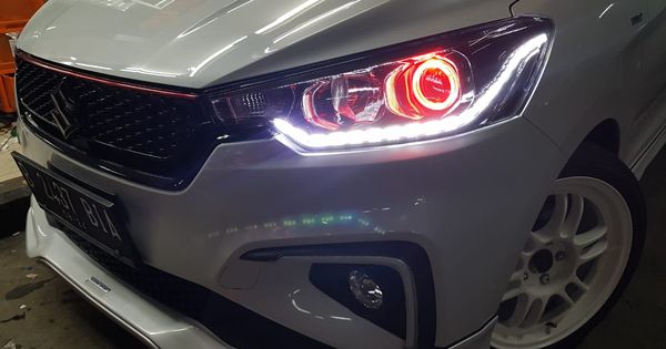 Cara Menyalakan Lampu Hazard Ertiga. Wajah Beda Suzuki Ertiga Sport Pasang Angel Eyes dan DRL LED