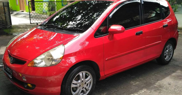 Harga Honda Brio Bekas 2005. Harga Honda Jazz Bekas 2004-2005 Cuma Rp 60 Juta, Apa Saja