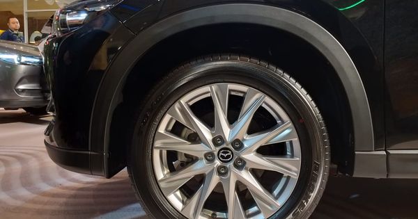 Cara Membuka Ban Serep New Terios. Di Sini Posisi Ban Serep Mazda CX-8 dan Begini Cara