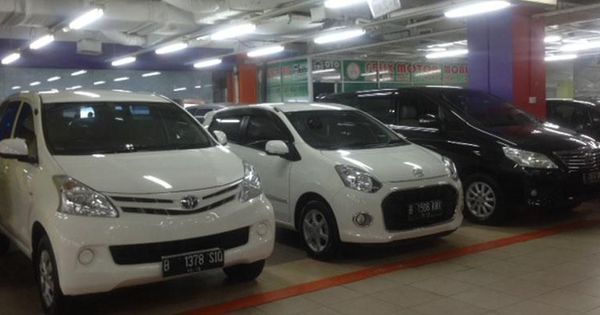 Daftar Harga Mobil Xenia Tahun 2010. Harga Mobil Bekas Rp 50 Jutaan, Pilih Xenia, Avanza atau Panther