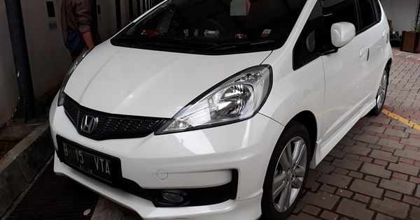 Harga Honda Jazz Rs Bekas Bali. Honda Jazz Bekas Awal Terkuaknya Pemalsuan BPKB, Pelaku