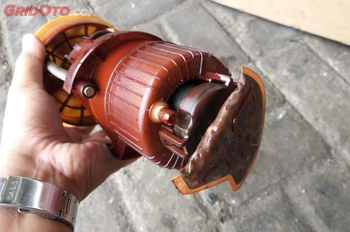 Letak Relay Fuel Pump Karimun Kotak. Jangan Panik Dulu, Pompa Bahan Bakar Mati Kemungkinan Karena
