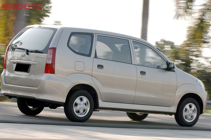 Harga Mobil Xenia Tahun 2010. Bisa Dilirik Daihatsu Xenia Bekas Harganya di Bawah Rp 75 Jutaan