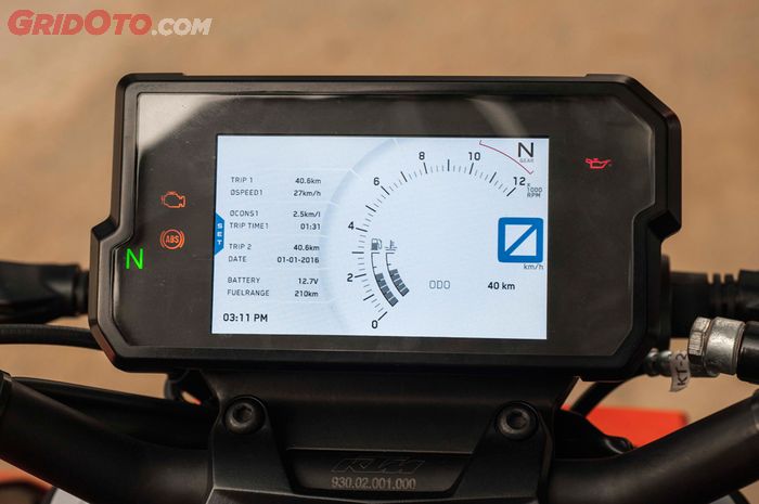 Tanda Seru Segitiga Di Innova Reborn. Bedah Speedometer KTM Duke 390, Segede Smartphone dan