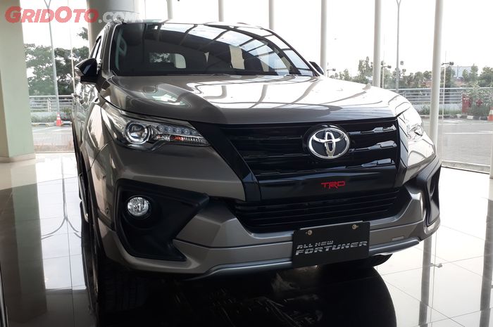 Cara Mengatur Jam Fortuner Data Bank. Gile...Pakai Identitas Palsu, Penipu Ini Nyaris Kredit Fortuner dan