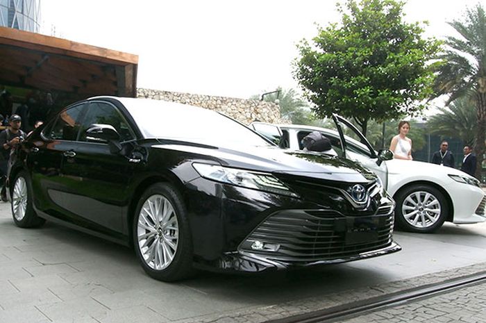 Tanda Seru Segitiga Di Innova Reborn. Namanya Mobil Berkelas, Ini Seabrek Fitur Canggih MID New