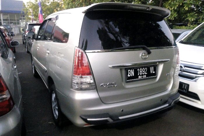 Spesifikasi Innova 2010 Type G. Toyota Kijang Innova Diesel A/T Tipe G Tahun 2010 Dilelang, Buka