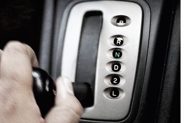 Oli Matic Mobil Terbaik. Jangan Diabaikan, Ini Pilihan Oli Transmisi Terbaik untuk Mobil