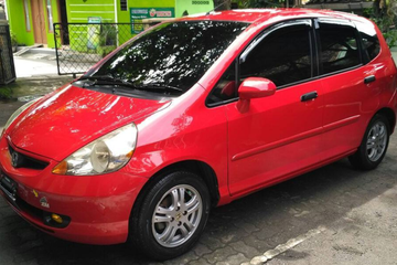 Harga Honda Jazz 2004 Bekas. Daftar Harga Honda Jazz Bekas, Rp 65 Juta Bisa Tebus Lansiran