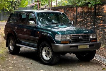 Toyota Land Cruiser Vx 80. Sebelum Ambil Toyota Land Cruiser VX Seri 80 Bekas, Kenali