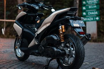 Harga Repaint Body Motor. Yamaha Aerox 155 Repaint Body, Warna Gold Champagne, Kena