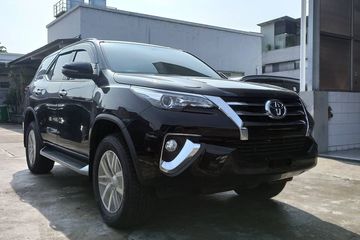 Harga Mobil Fortuner Lama. Habiskan Stok, Semua Varian Toyota Fortuner Model Lama Dapat