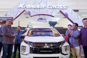 Harga Xpander Cross 2020 Semarang. Mitsubishi Xpander Cross Meluncur di Semarang, Ini Target