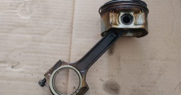 Biaya Ganti Ring Piston Isuzu Panther. Biaya Ganti Ring Piston Mobil di Bengkel Umum, Simak Rinciannya