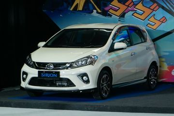 Harga Baru Daihatsu Sirion. Persiapan Model Baru, Daihatsu Sirion Lama Dikorting Sampai Rp
